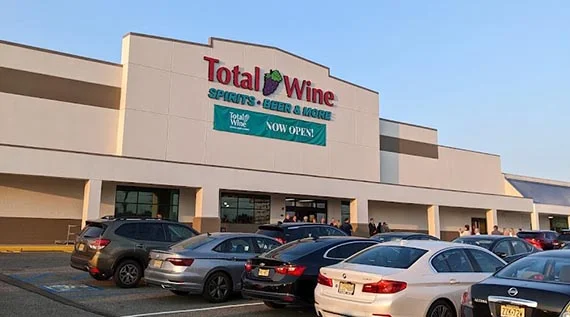 Illadelph Organic Vodka at Total Wine & More – Totowa, NJ | Premium Organic Vodka Illadelph Organic Vodka at Total Wine & More – Totowa, NJ | Premium Organic Vodka